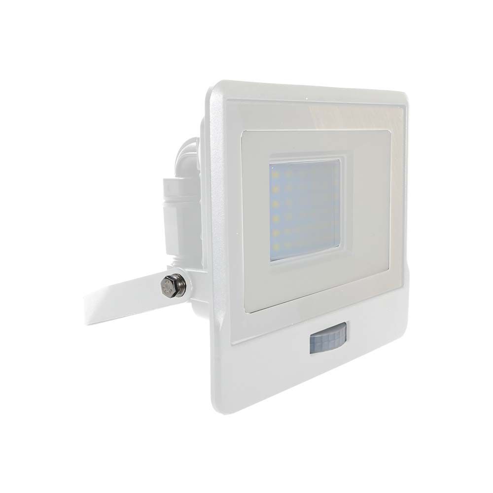 V-TAC VT-158S-1 PIR Motion Sensor Floodlight – IP65 Waterproof Outdoor LED with Samsung Chip - 1m Flex, Multi Wattage & Colour Option, White Body