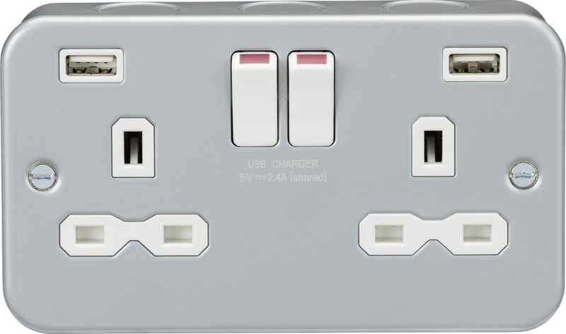Knightsbridge Metal Clad 13A 1G 2G Switched Socket with Dual USB Charger 2.4A