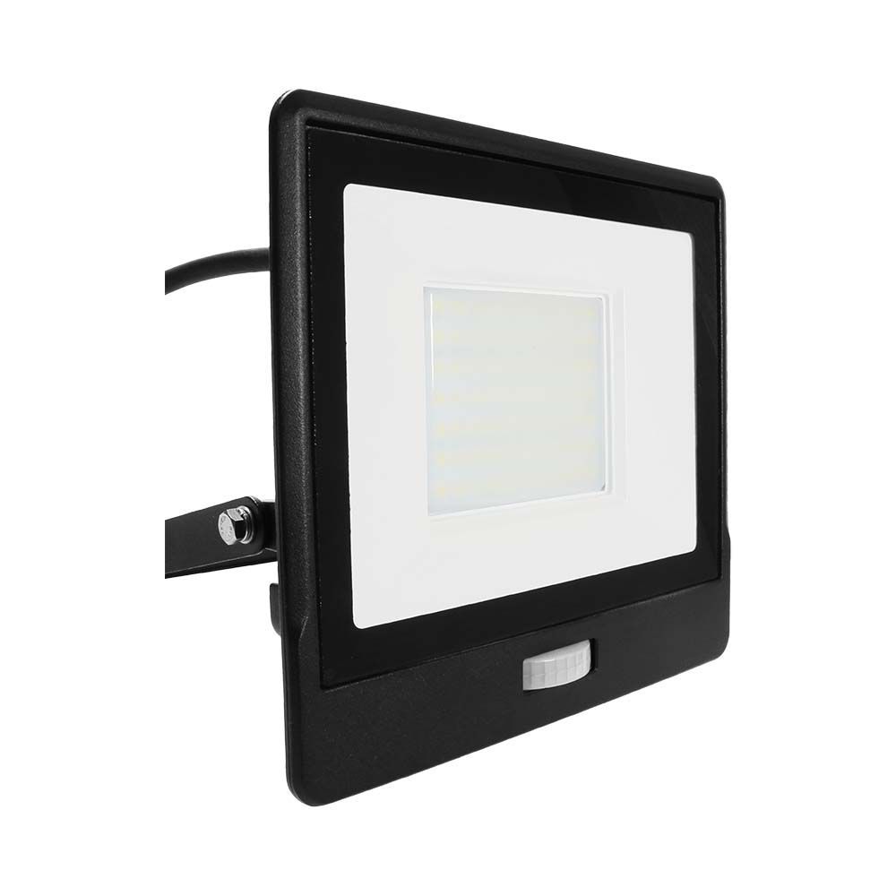 V-TAC VT-158S-1 PIR Motion Sensor Floodlight – IP65 Waterproof Outdoor LED with Samsung Chip - 1m Flex, Multi Wattage & Colour Option, Black Body