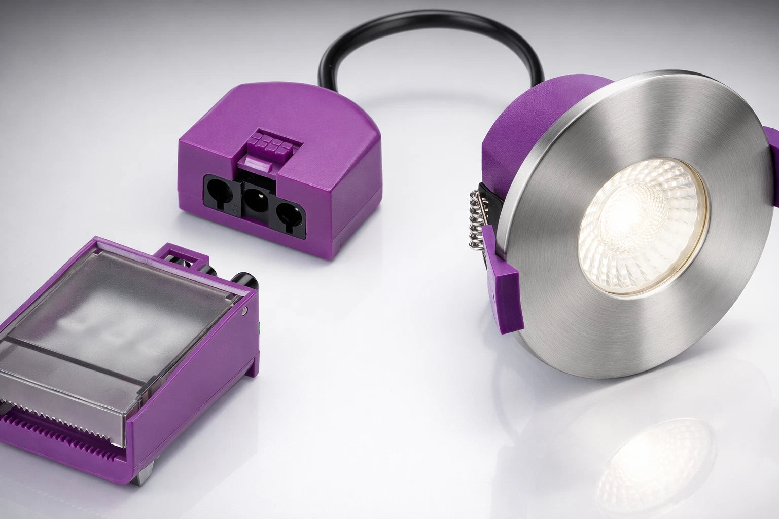 Knightsbridge SpektroLED Evo Fire Rated IP65 Downlight 5W/7W 4CCT 2700–6000K for Bathrooms & Living Areas